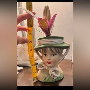 RARE Velco green bonnet ceramic